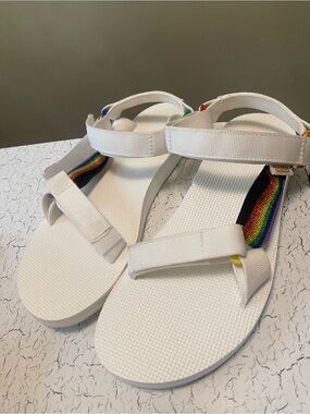 Teva White Sandals with Rainbow Webbing Detail